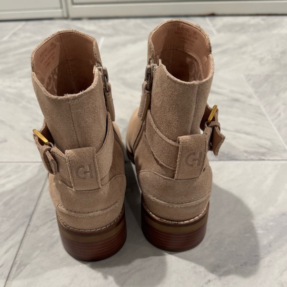 Cole Haan Hampshire Buckle Ankle Boot Size 8 - Picture 2 of 9